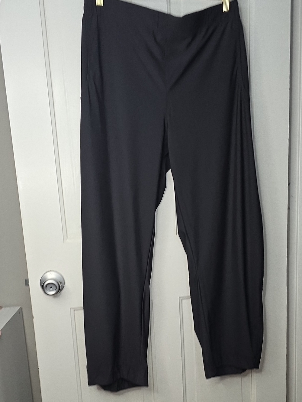 Black Wide-Leg Pull-On Pants for Women